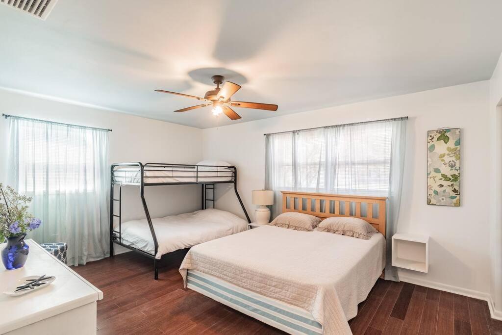 Casabetty Clearwater Floridaヴィラ エクステリア 写真